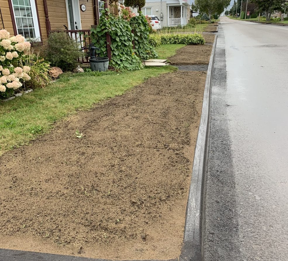 6-Bordure en asphalte